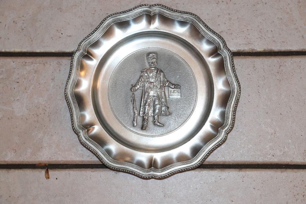 gendarmerie assiette, Collections, Objets militaires | Général, Enlèvement ou Envoi, Gendarmerie, Emblème ou Badge