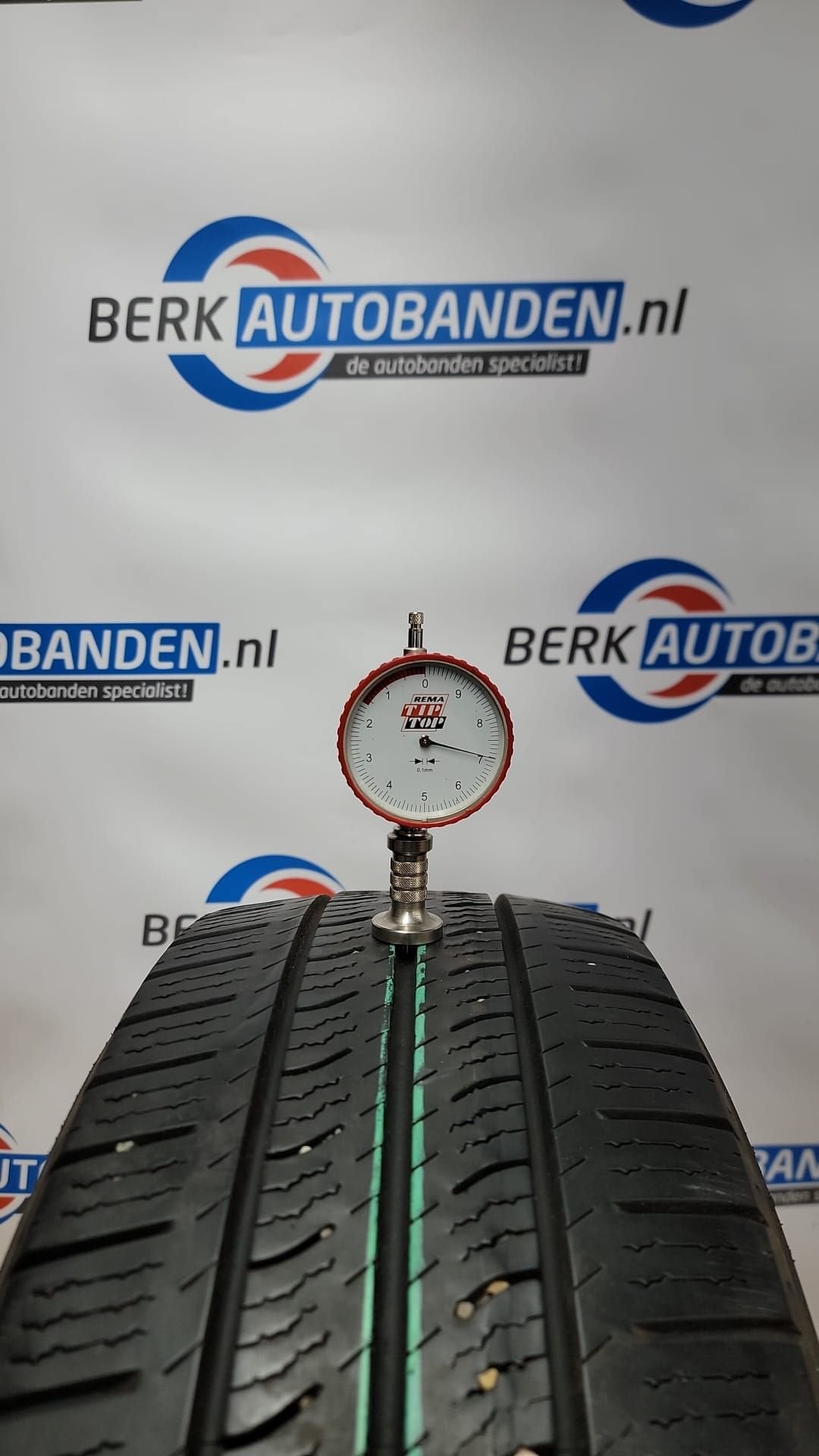 2x Pirelli Carrier All Season 215/65 R16C 109/107T 215/65/16, Auto-onderdelen, Banden en Velgen, Band(en), All Season, 16 inch