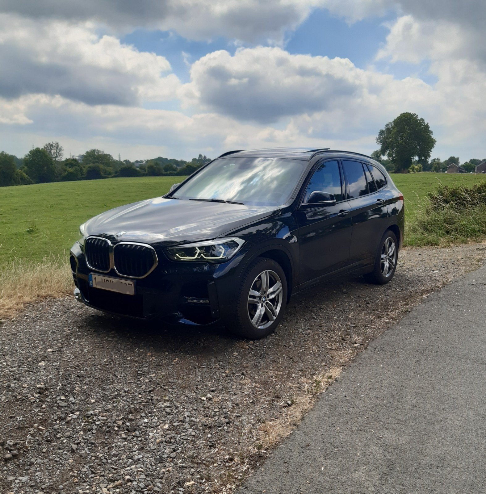 BMW x1 automatique, Achat, Entretenue par le concessionnaire, Noir, 5 portes