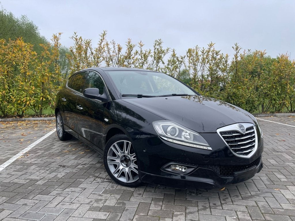 Lancia Delta 1.6multijet 117300KMGPSEURO5, Autos, Cuir, Euro 5, Achat, Boîte manuelle