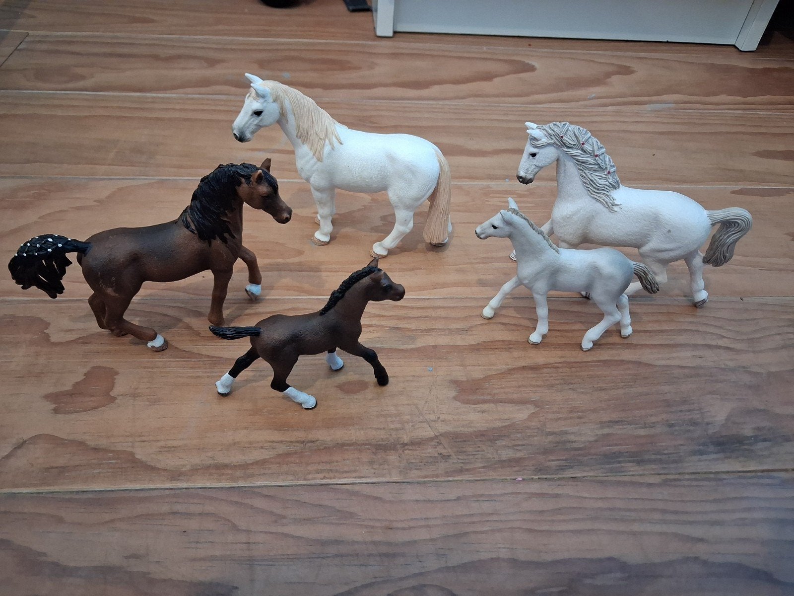 Schleich paarden, Ophalen