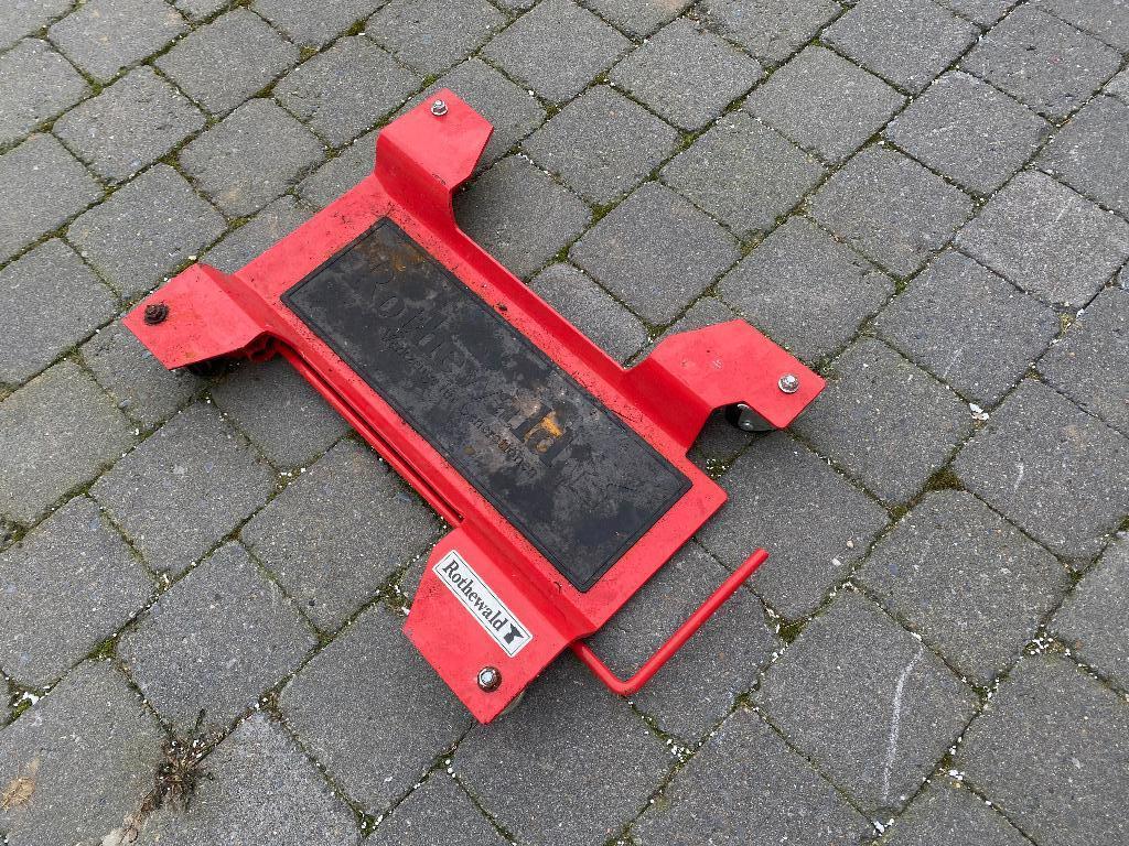Plateau mobile pour moto, Enlèvement