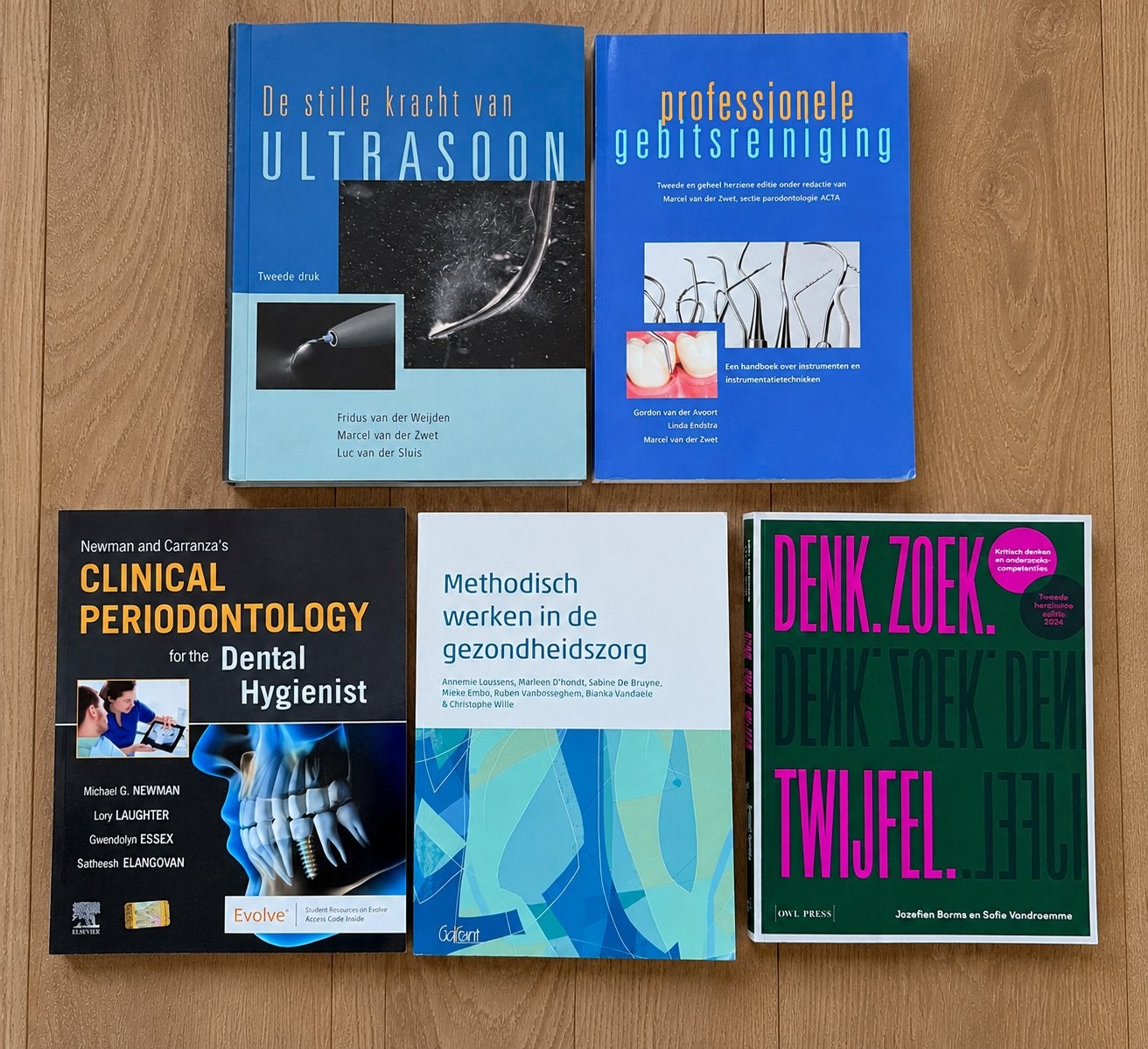 Mondzorg boeken 1e jaar, Ophalen, Nieuw