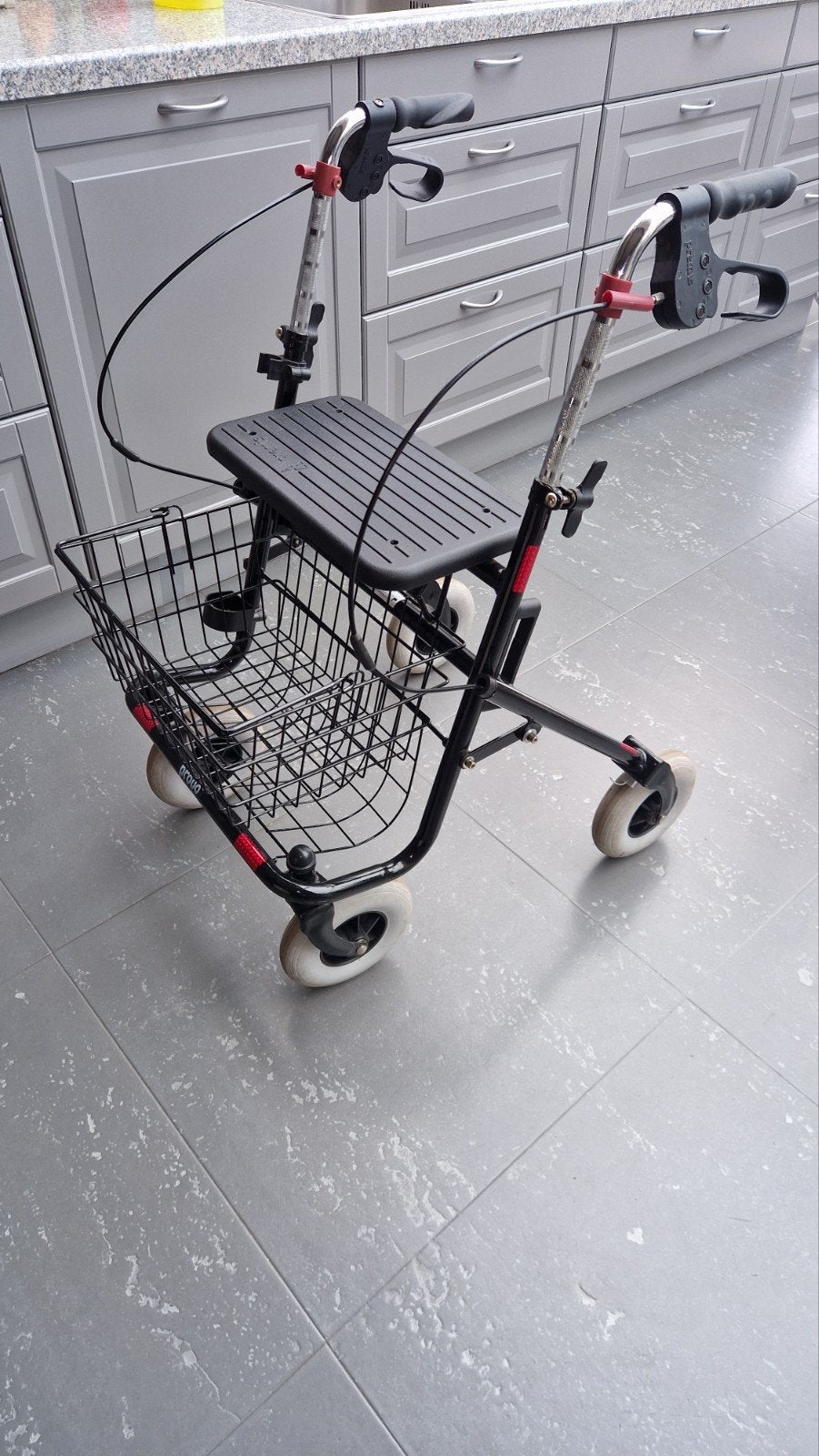 Rollator (bijna nieuw), Enlèvement, Comme neuf