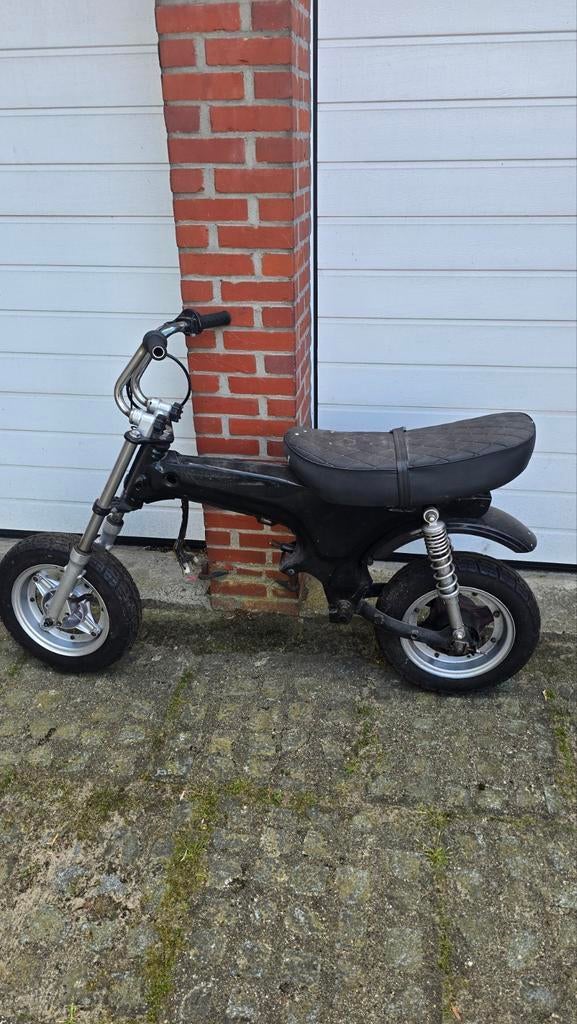 Skyteam dax 5.5 liter rolling frame zonder paps, Fietsen en Brommers, Ophalen