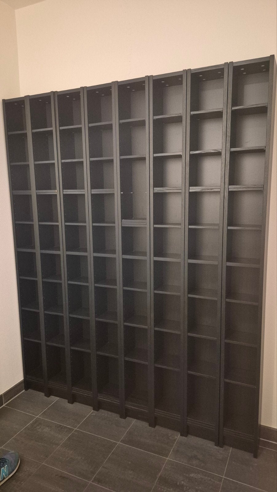 étagère murale pour livres et CDs - a donner, Ophalen