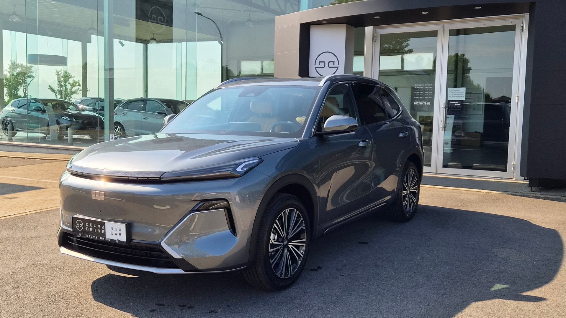 Geely STARRAY EM-i Max+ PHEV ✅ 136 km EV, https://public.car-pass.be/vhr/450e8fe1-6dc5-451e-97e6-a0b504a3e602, Beige, 4 cilinders