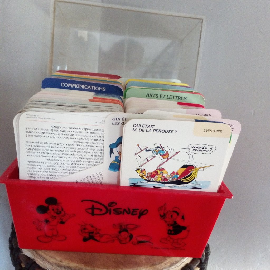 Boite coffret fiches mickey walt disney production 1985, Enlèvement ou Envoi