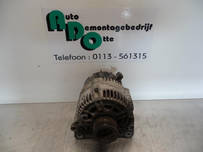 Dynamo d'un Volkswagen Golf (Golf 91-), Volkswagen, -, 3 mois de garantie, Utilisé