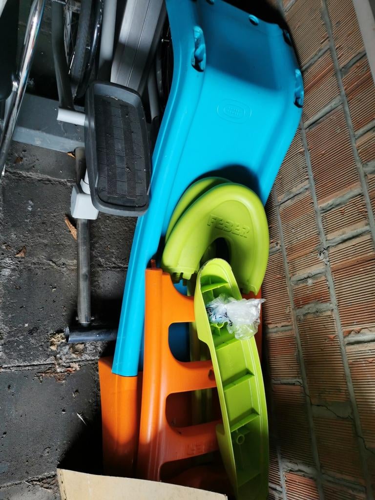 Glijbaan Feber in nieuwstaat. Ongeveer 120cm hoog., Ophalen