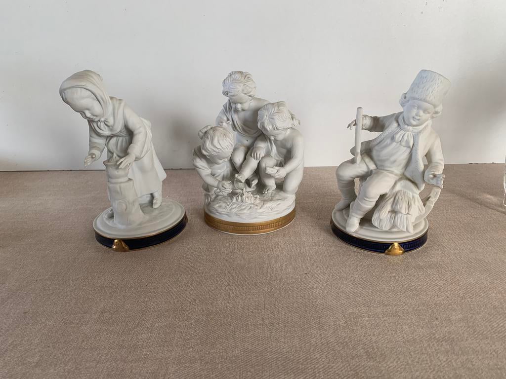Set van 3 porseleinen  beeldjes Meissen unter weiss bach, Ophalen