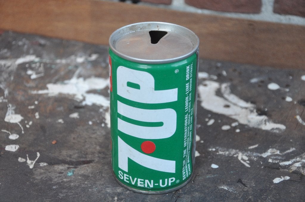 oud 7UP blikje, Ophalen of Verzenden, Gebruikt, Frisdrank, Overige merken