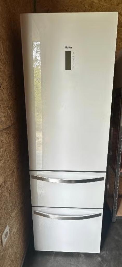 Réfrigérateur Haier - No Frost - Fonctionne parfaitement, Avec compartiment congélateur, 160 cm ou plus, Enlèvement, Utilisé