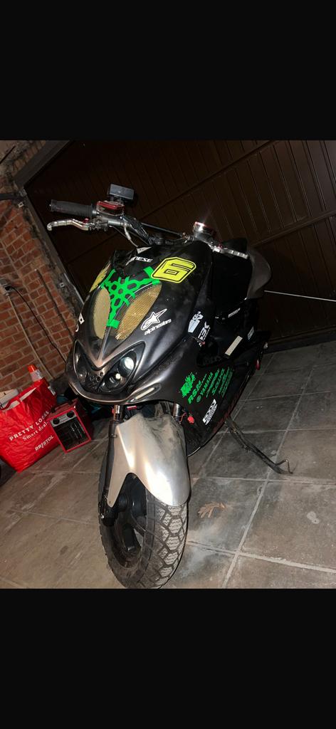 Yamaha aerox, Ophalen of Verzenden, Zo goed als nieuw, Aerox