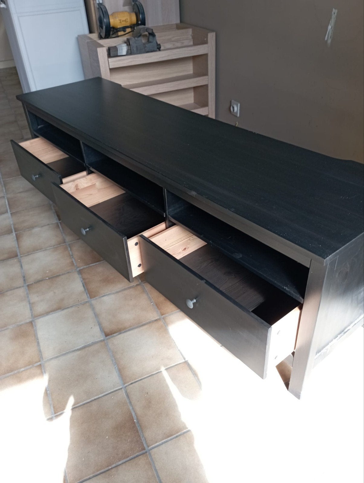 Hemnes TV kast, Jardin & Terrasse, Bancs de jardin, Enlèvement, Comme neuf, Bois
