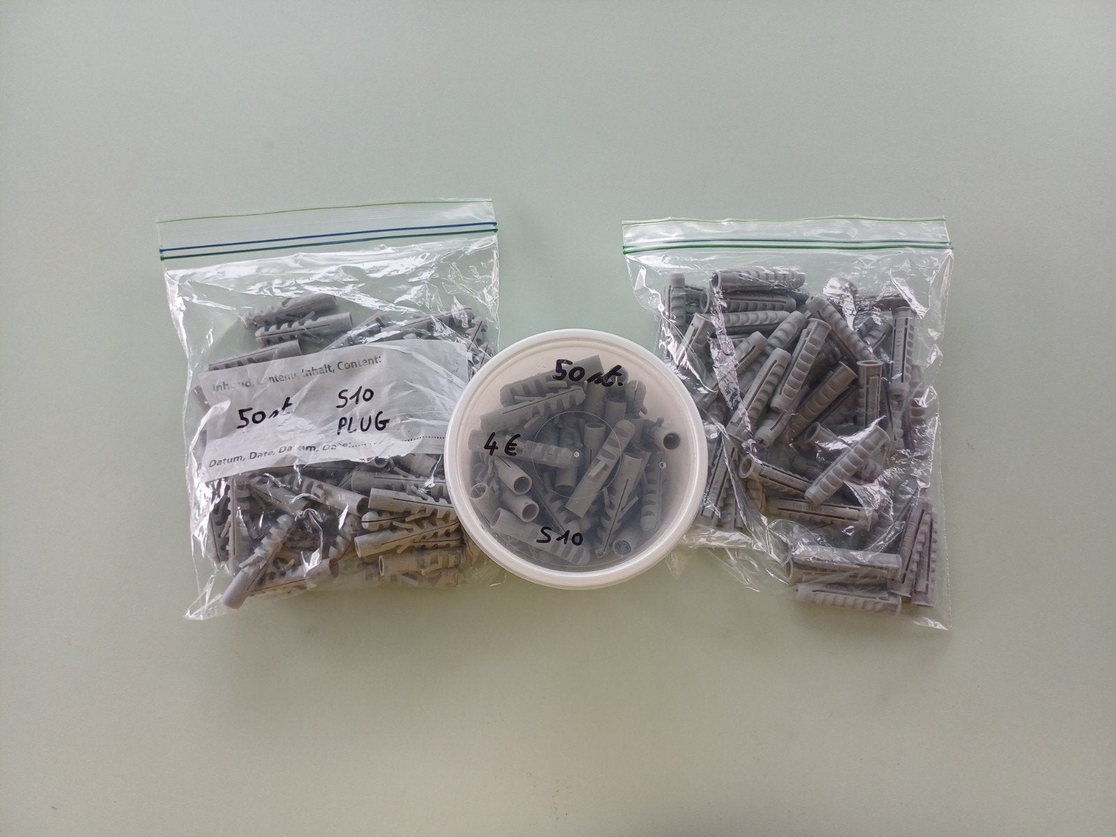 pluggen assortiment, Ophalen of Verzenden, Pluggen