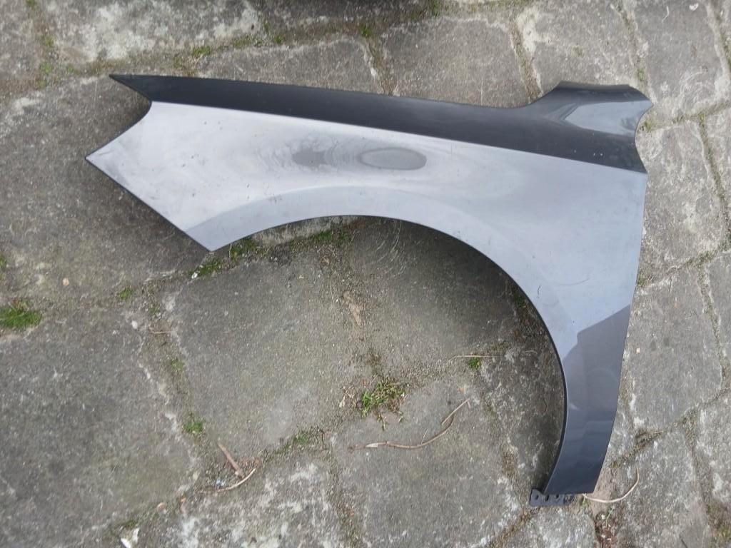 voorscherm links voor de Mercedes-Benz CLA W117 (2013–2019), Auto-onderdelen, Nieuw, Ophalen of Verzenden, Spatbord, Volkswagen