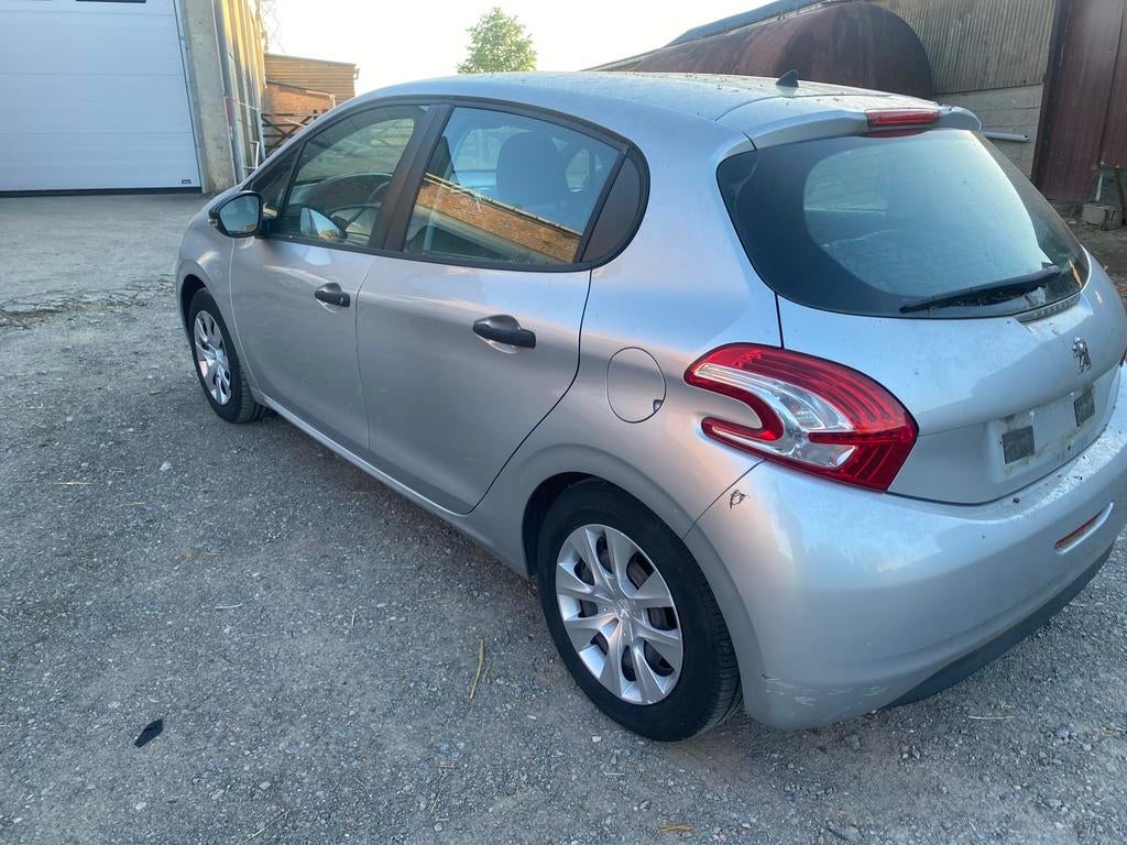 2012 150.000km 1.2 essece, Auto's, Euro 5, Particulier, Handgeschakeld, Berline