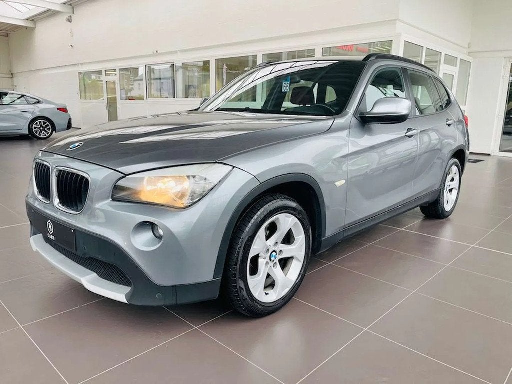 BMW X1 2.0 d xDrive * GARANTIE + GPS + AIRCO * (bj 2011), Euro 5, Stof, 4 cilinders, 136 pk