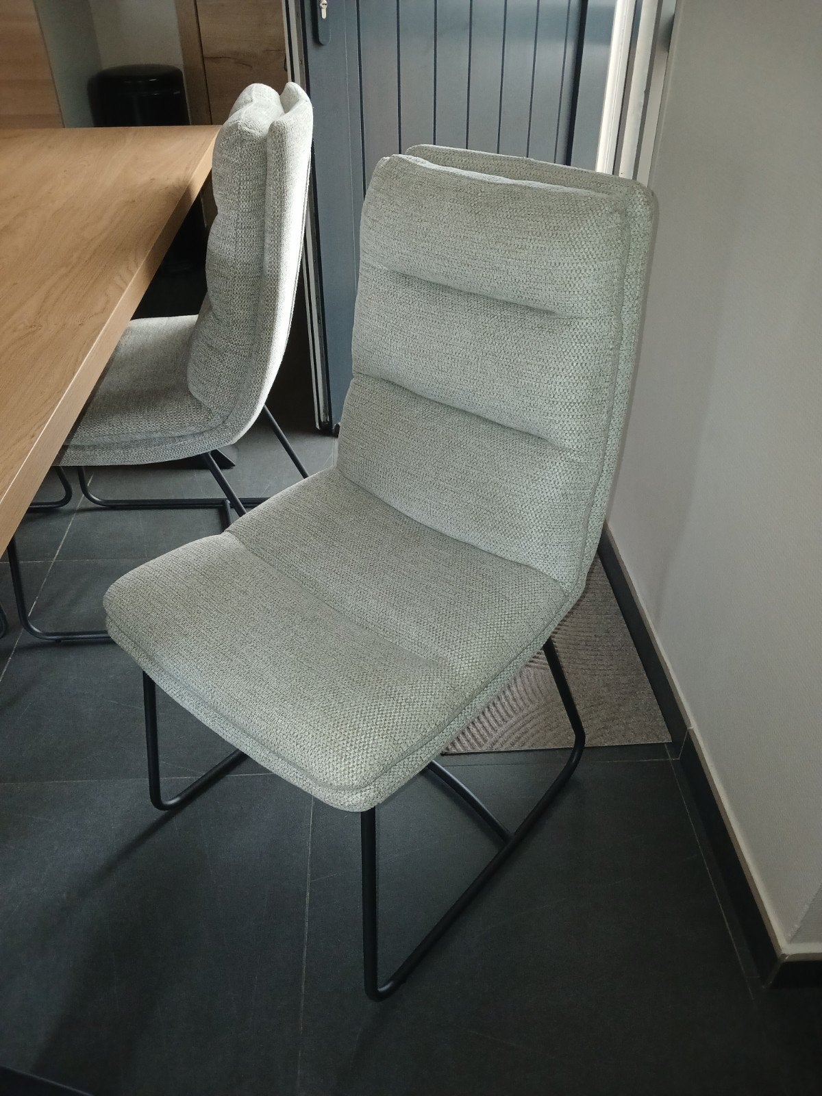 4 chaises de salle à manger, Enlèvement, Gris