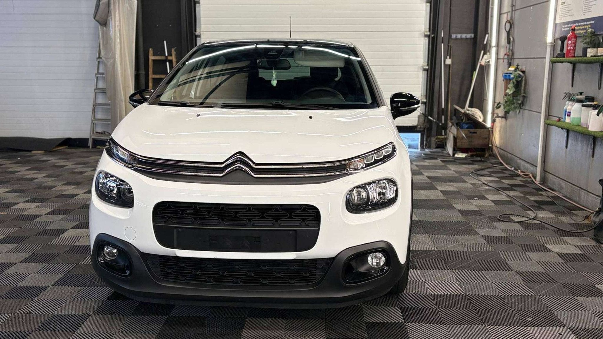 Citroën C3 bj. 2020 benzine Euro 6, Gebruikt, Wit, Parkeersensor, Bedrijf