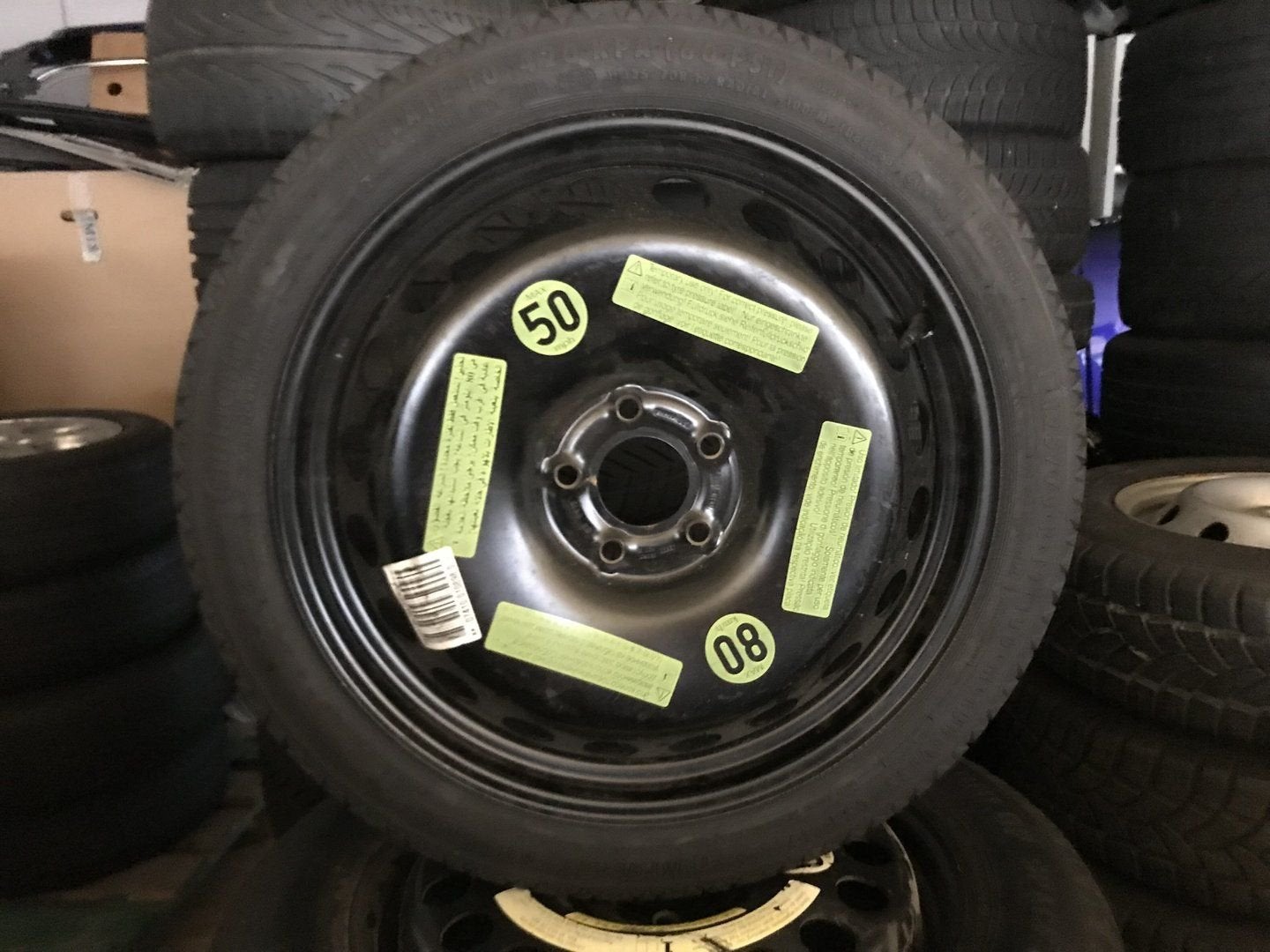 Audi A4 thuiskomer 125/70/17, Auto-onderdelen, Banden en Velgen, Ophalen, Gebruikt, -, -