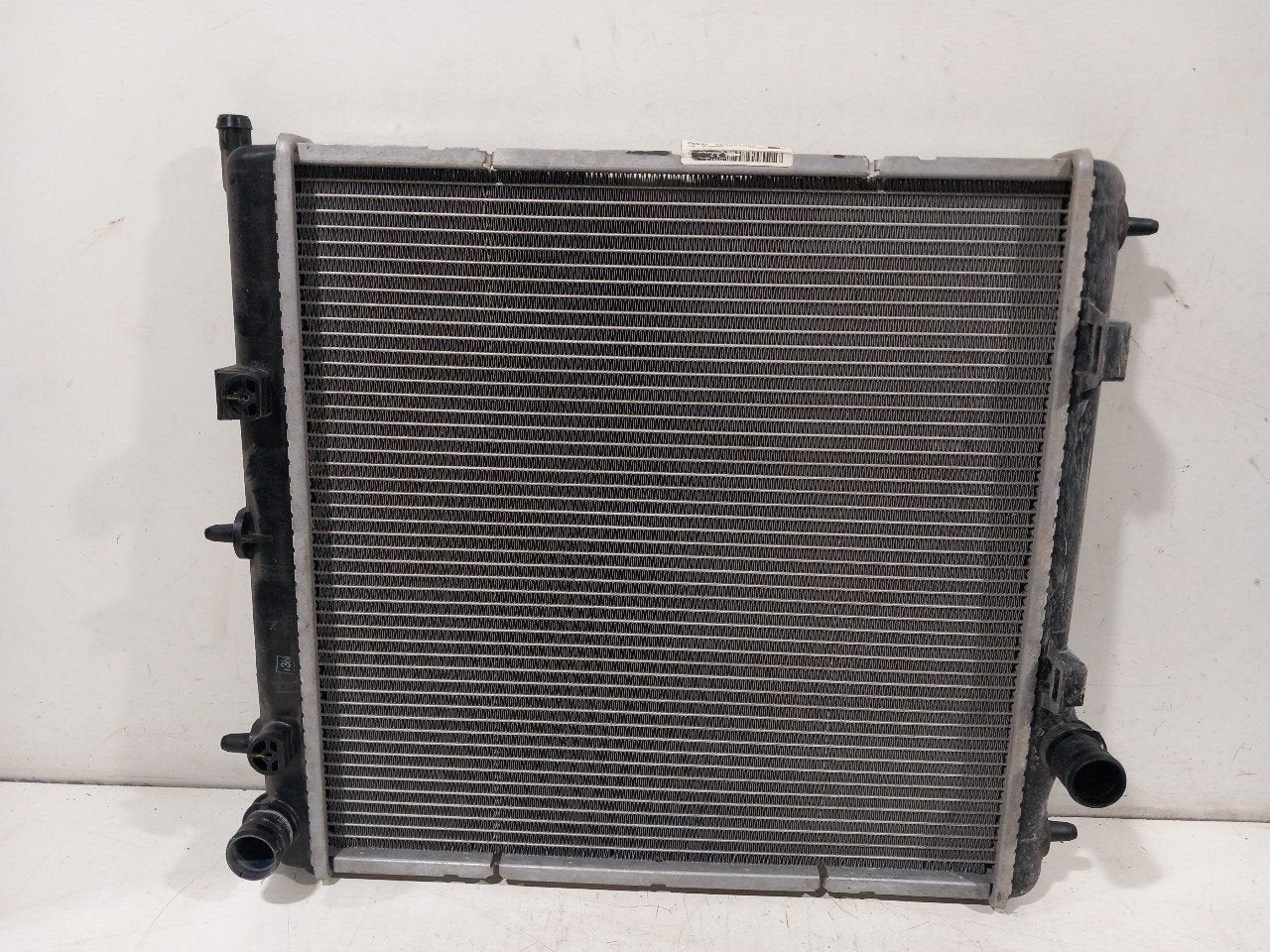 Radiateur Citroën C3, Onderdelen@venauto.nl, Van der Ven Autorecycling B.V., Ettenseweg 76, 4706 PB Roosendaal, The Netherlands