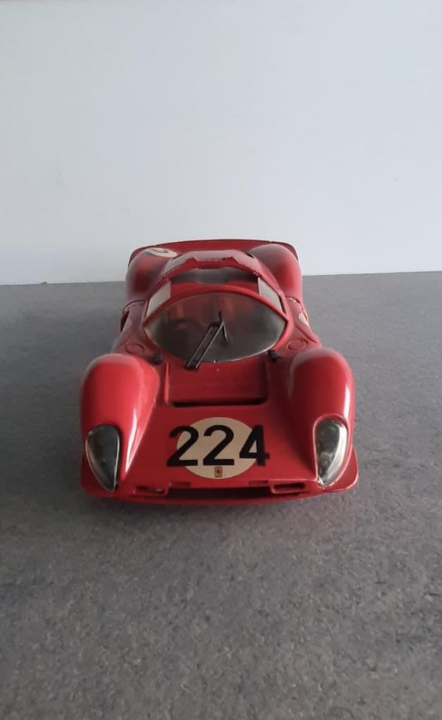 La Ferrari 330 P4, numéro de départ 224, Enlèvement
