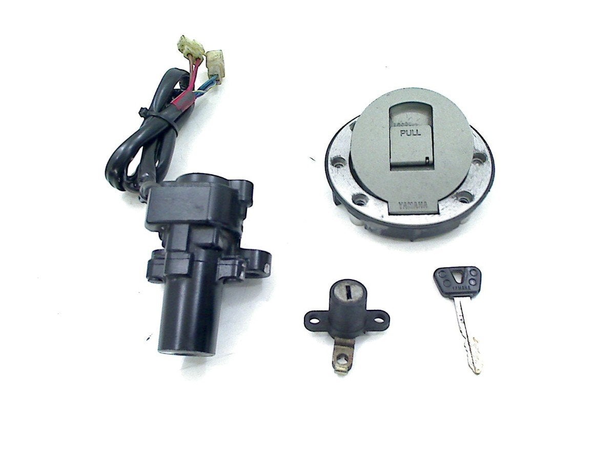 SLOTENSET Yamaha YZF R6 1999-2002 (YZF-R6 5EB 5MT), Dhr. S. di Majo, Gebruikt, Info@cama-motorparts.nl, P.J. Troelstraweg 8 8
3144 CX  MAASSLUIS, NL