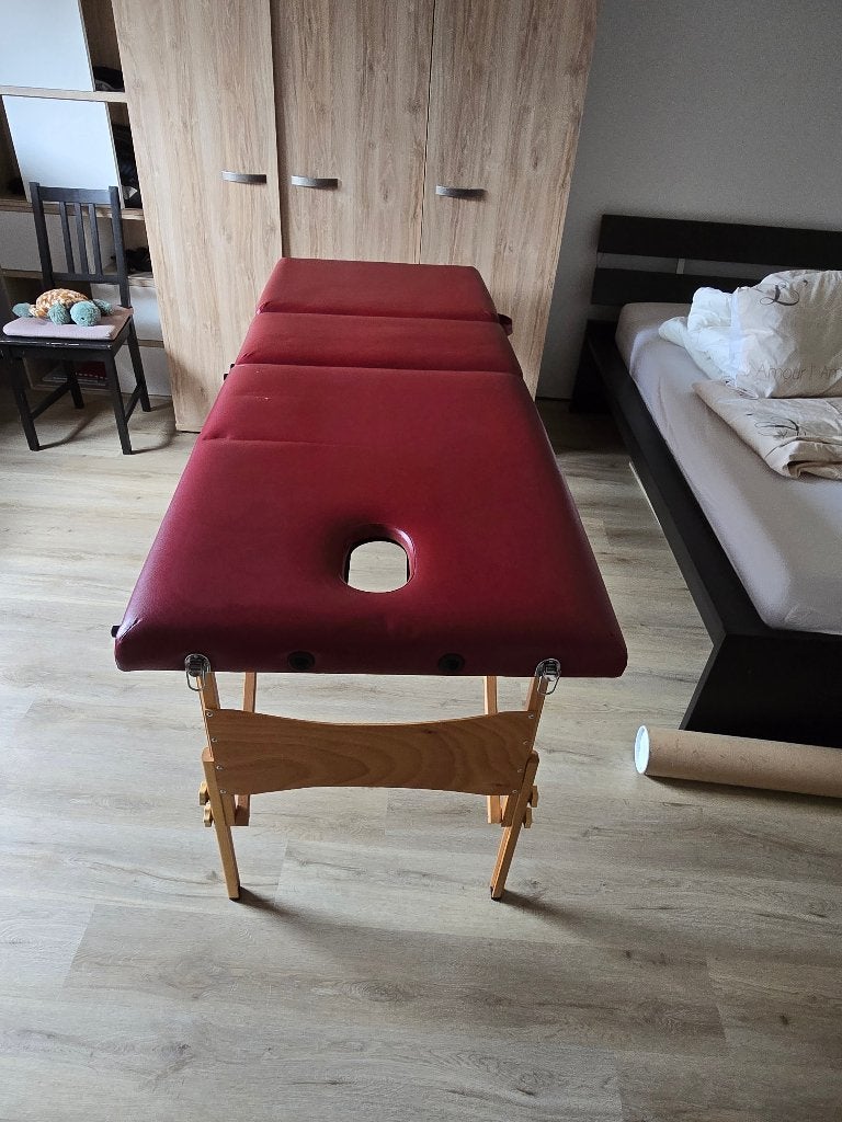 Opplooibare massagetafel bordeaux, Sports & Fitness, Produits de massage, Enlèvement, Utilisé, Table de massage