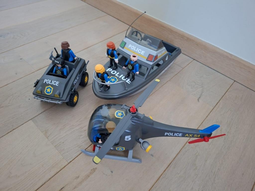 Bateau de police Playmobil, voiture et hélicoptère, Enlèvement, Hélicoptère