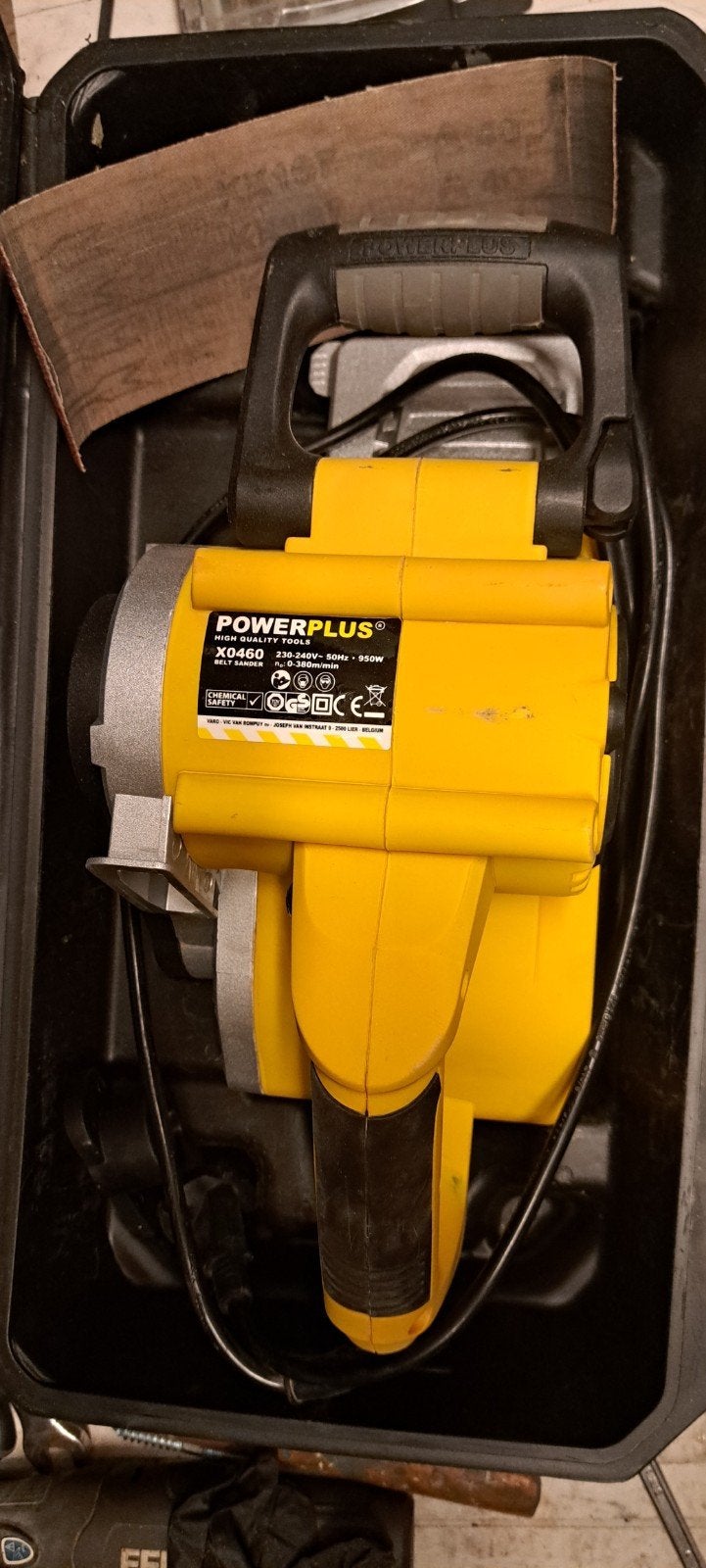 Powerplus POWX0460 Bandschuurmachine (950W)., Ophalen