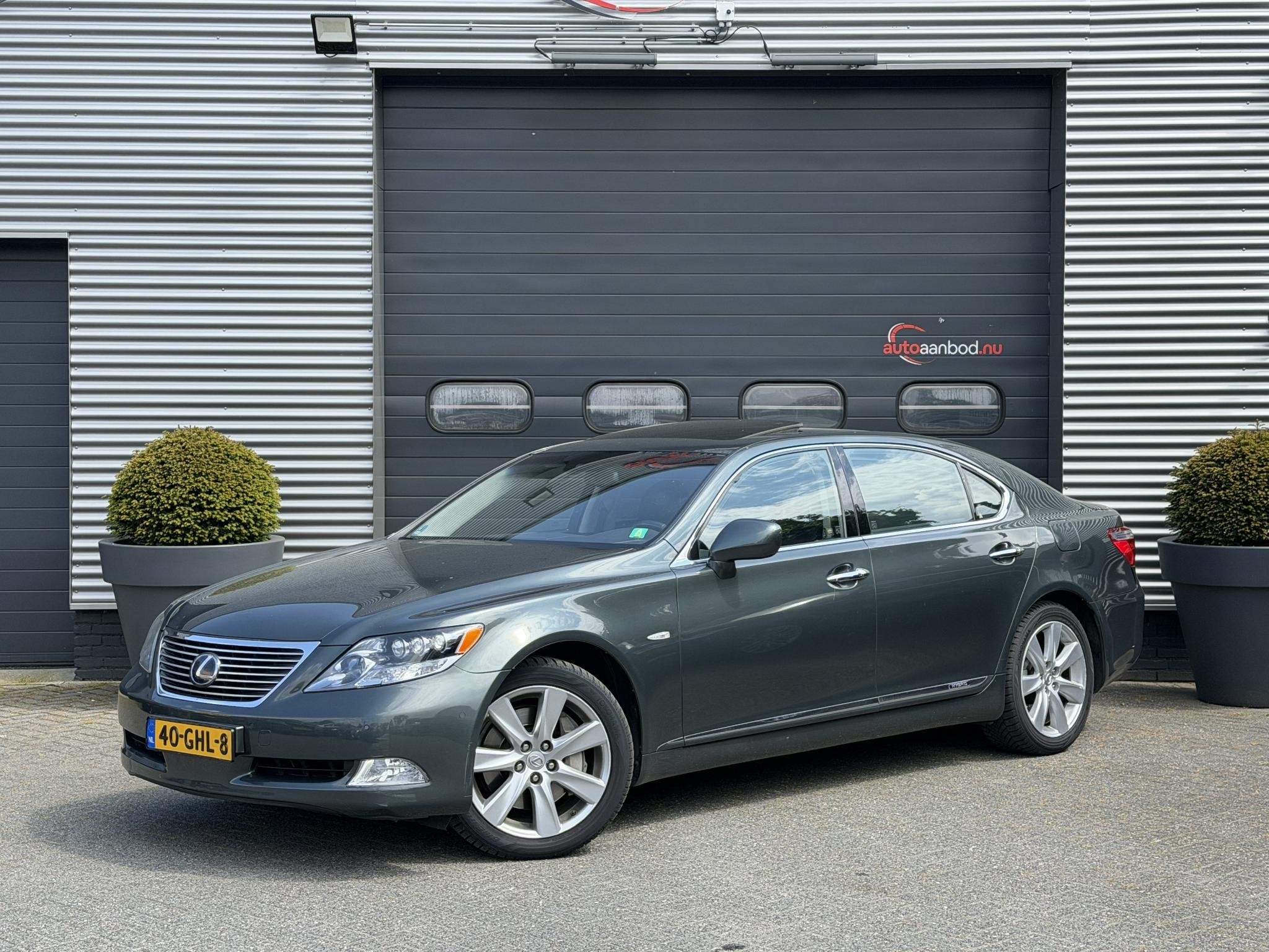 Lexus LS 600h L. President (automatique), Autos, Lexus, Cuir, Achat, 4 portes, Entreprise