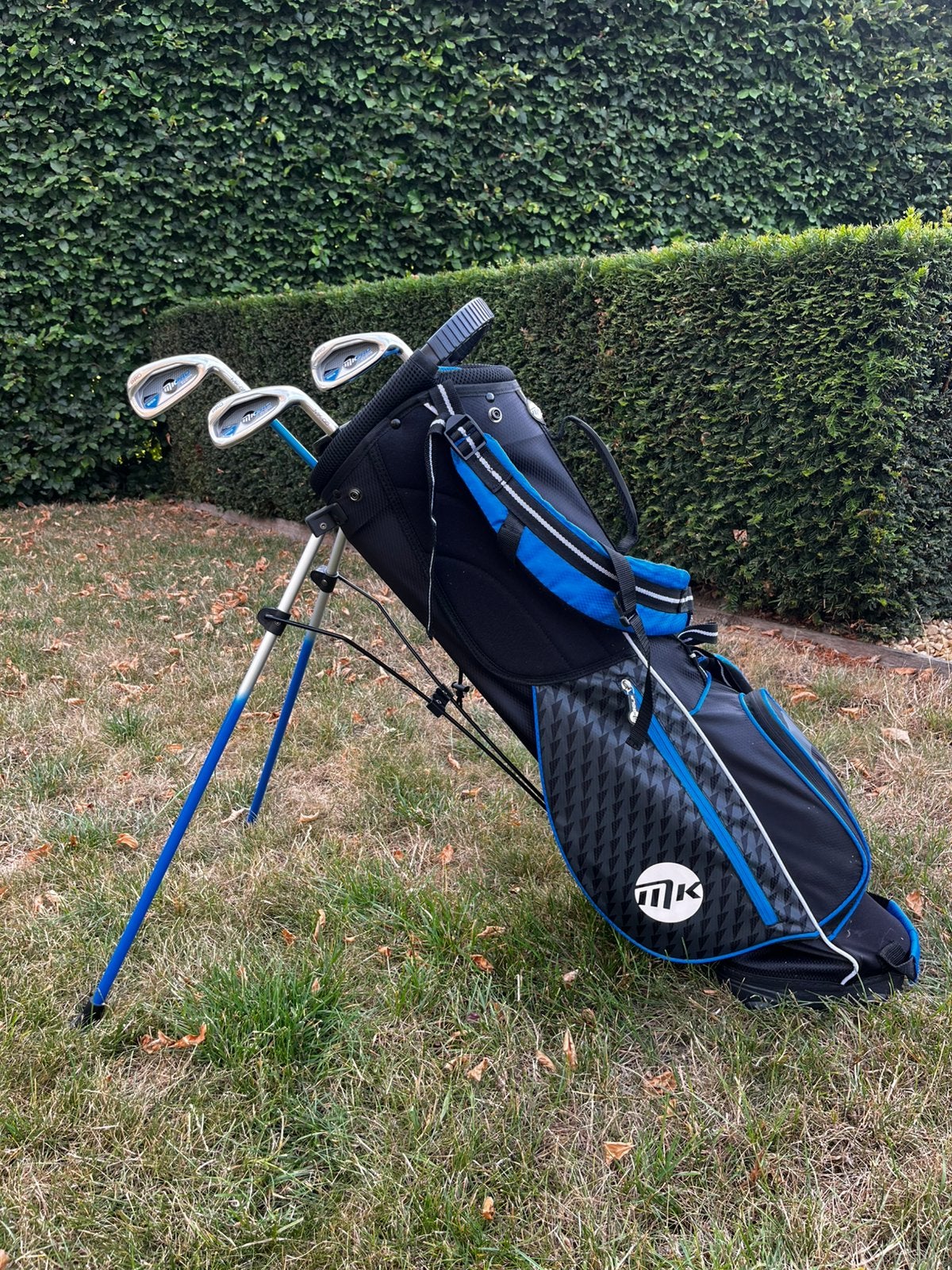 MK Pro kinder golfset blauw-zwart – goed onderhouden, Sport en Fitness, Ophalen, Zo goed als nieuw, Set, Overige merken