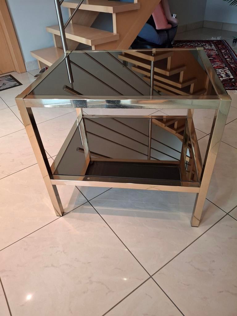 mooi bijzet tafeltje te koop. Messing randen., Maison & Meubles, Tables | Tables d'appoint, 45 à 60 cm, Verre, Enlèvement, Utilisé