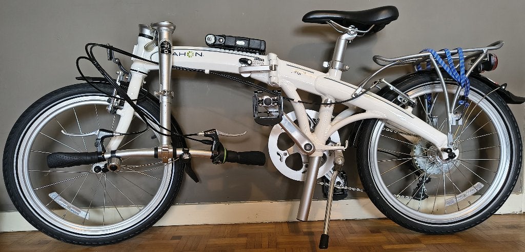 Dahon Mu P8 (in uitstekende staat!), Fietsen en Brommers, Ophalen, 20 inch of meer, Versnellingen, Zo goed als nieuw