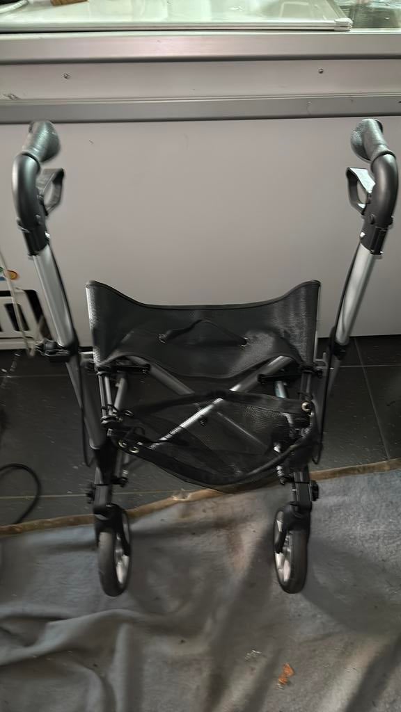 Rollator, Diversen, Rolstoelen, Ophalen, Zo goed als nieuw
