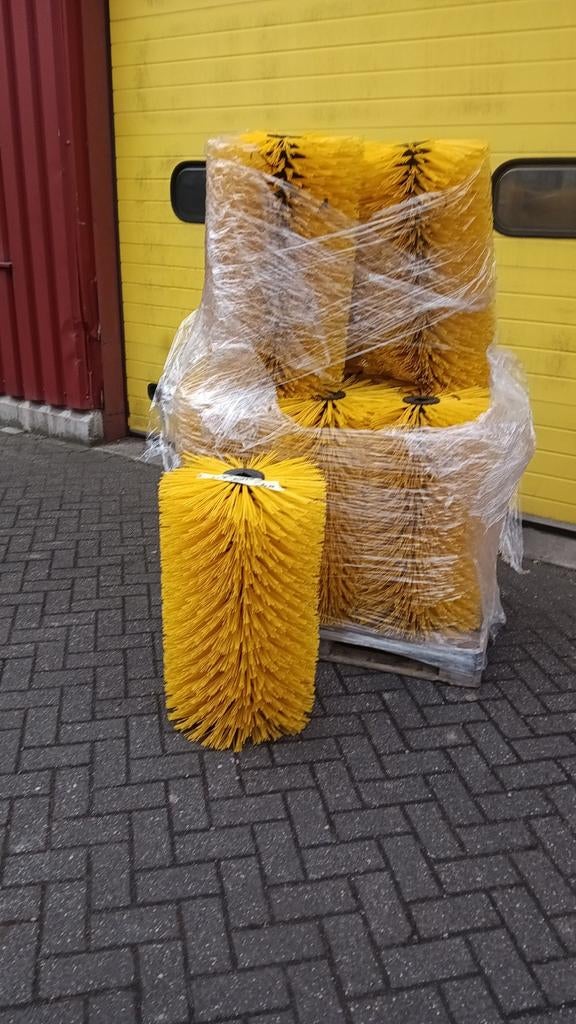 Veegborstel 800 of 600 mm breed 510 diameter, Ophalen