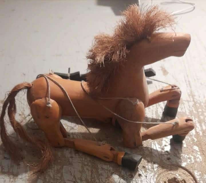 SYMPA CHEVAL DE BOIS SUR FIL, Enlèvement ou Envoi