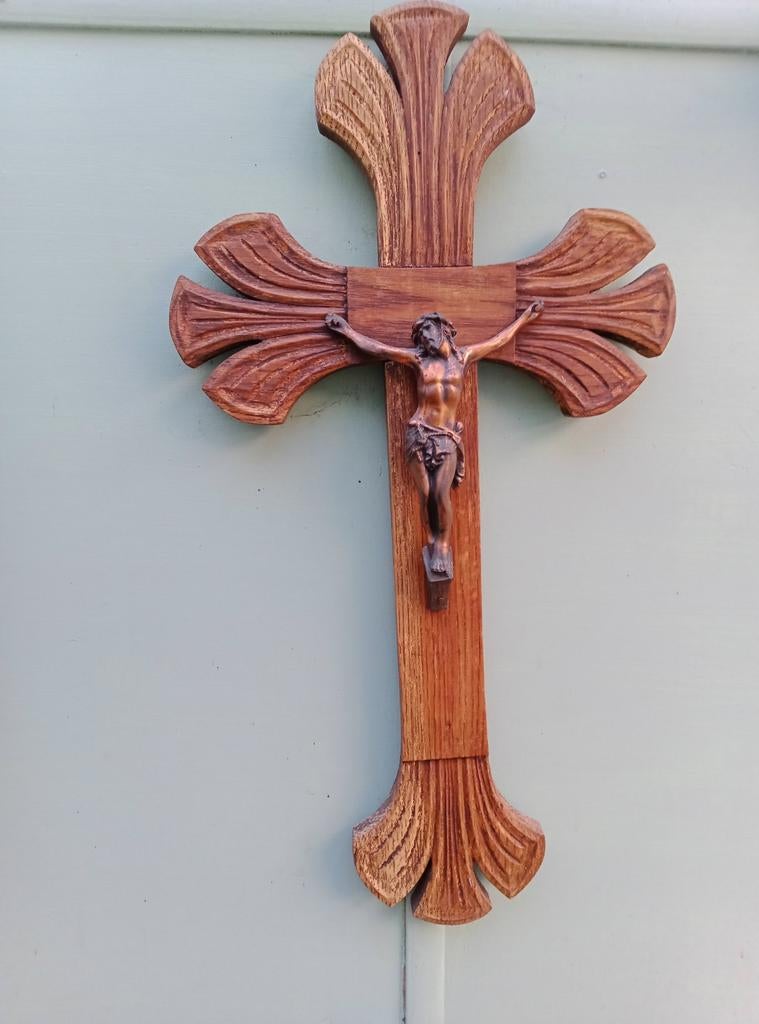 Kruis, Antiek en Kunst, Ophalen