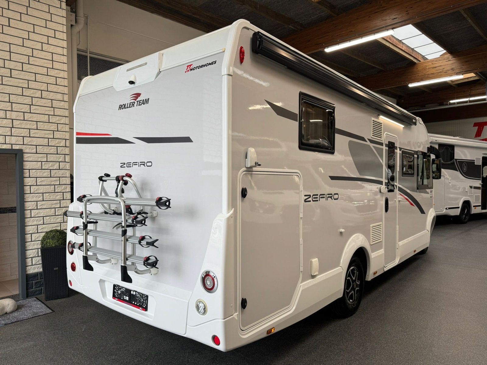 Fiat Ducato Roller Team Zefiro 267, Jusqu'à 4, Fiat, Télévision, Intégral