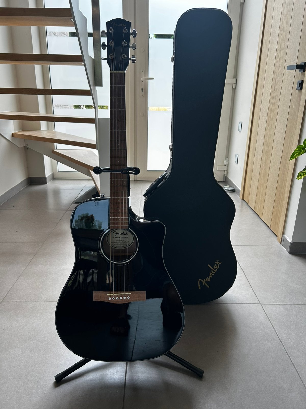 Fender gitaar 60sce + fender hardcase, Muziek en Instrumenten, Snaarinstrumenten | Gitaren | Akoestisch, Ophalen, Zo goed als nieuw