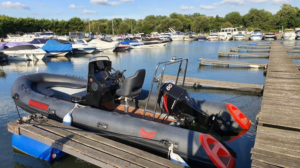 Solid RIB 8 personnes avec 60 ch Mercury, Enlèvement