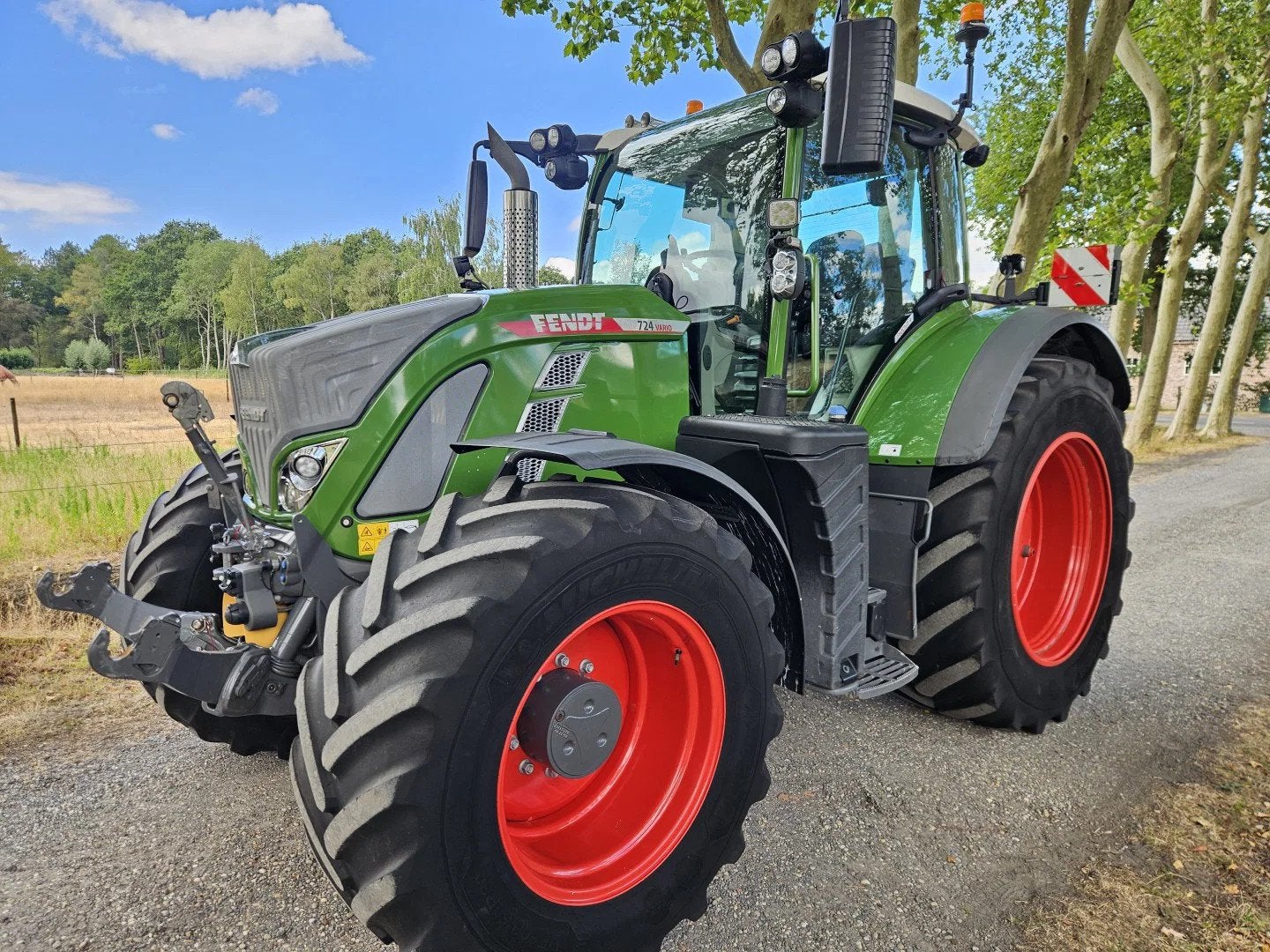 Fendt 724 Gen6 Profi Plus Design Line (722 720 718), Info@robluijkx.nl, Utilisé, Fendt, 1
DE