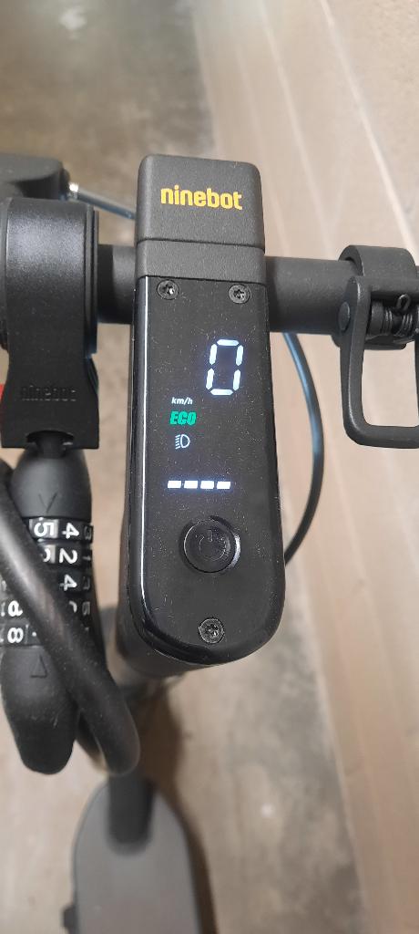 Segway elektrische step, Ophalen, Zo goed als nieuw, Elektrische step (E-scooter), Segway ninebot
