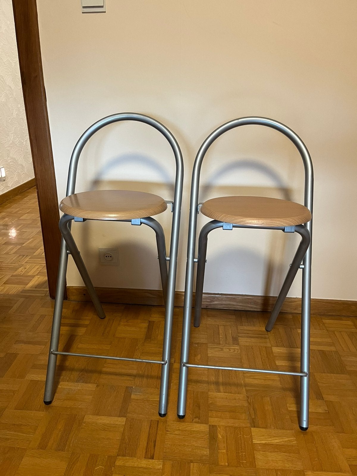 Barkrukken 2 stuks, Ophalen, Gebruikt