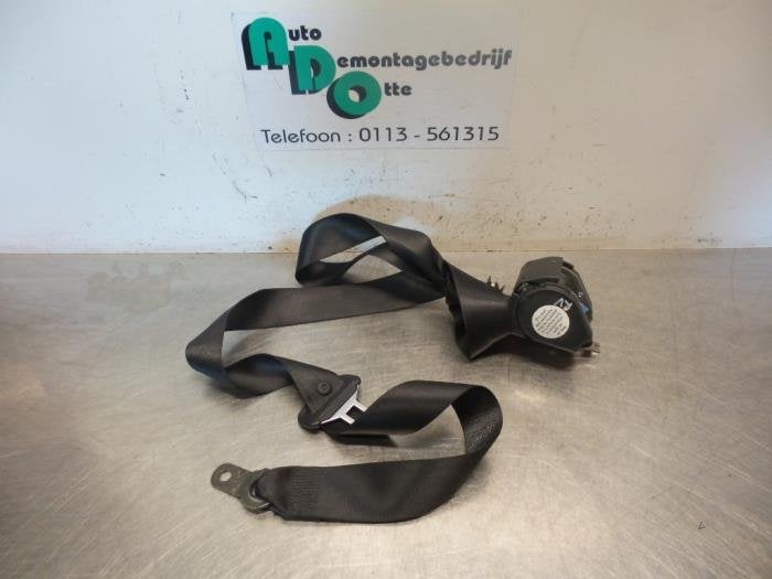 Ceinture de sécurité avant droite d'un BMW 3-Serie (3-Seri, -, 3 mois de garantie, Utilisé, -
