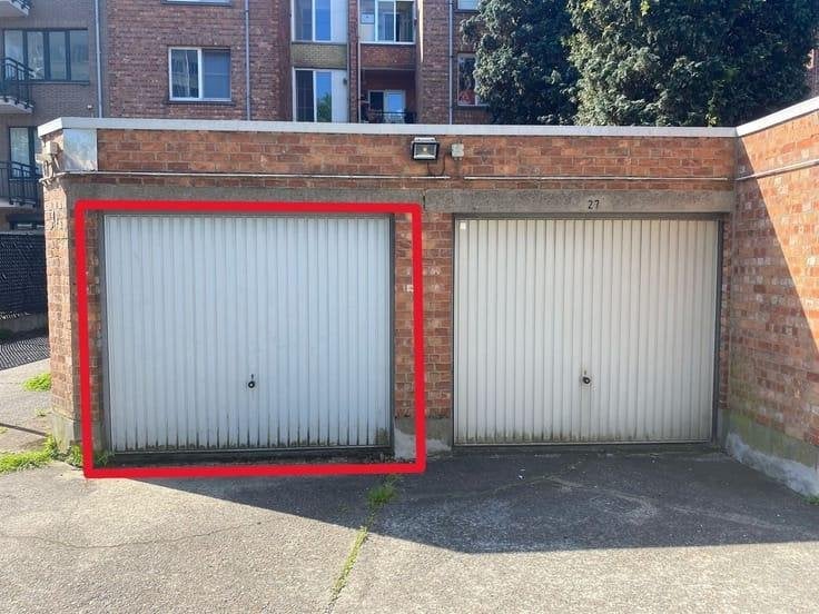 garage fermé à louer deurne-zuid 90 euros/mois, Immo, Garages & Places de parking, Anvers (ville)