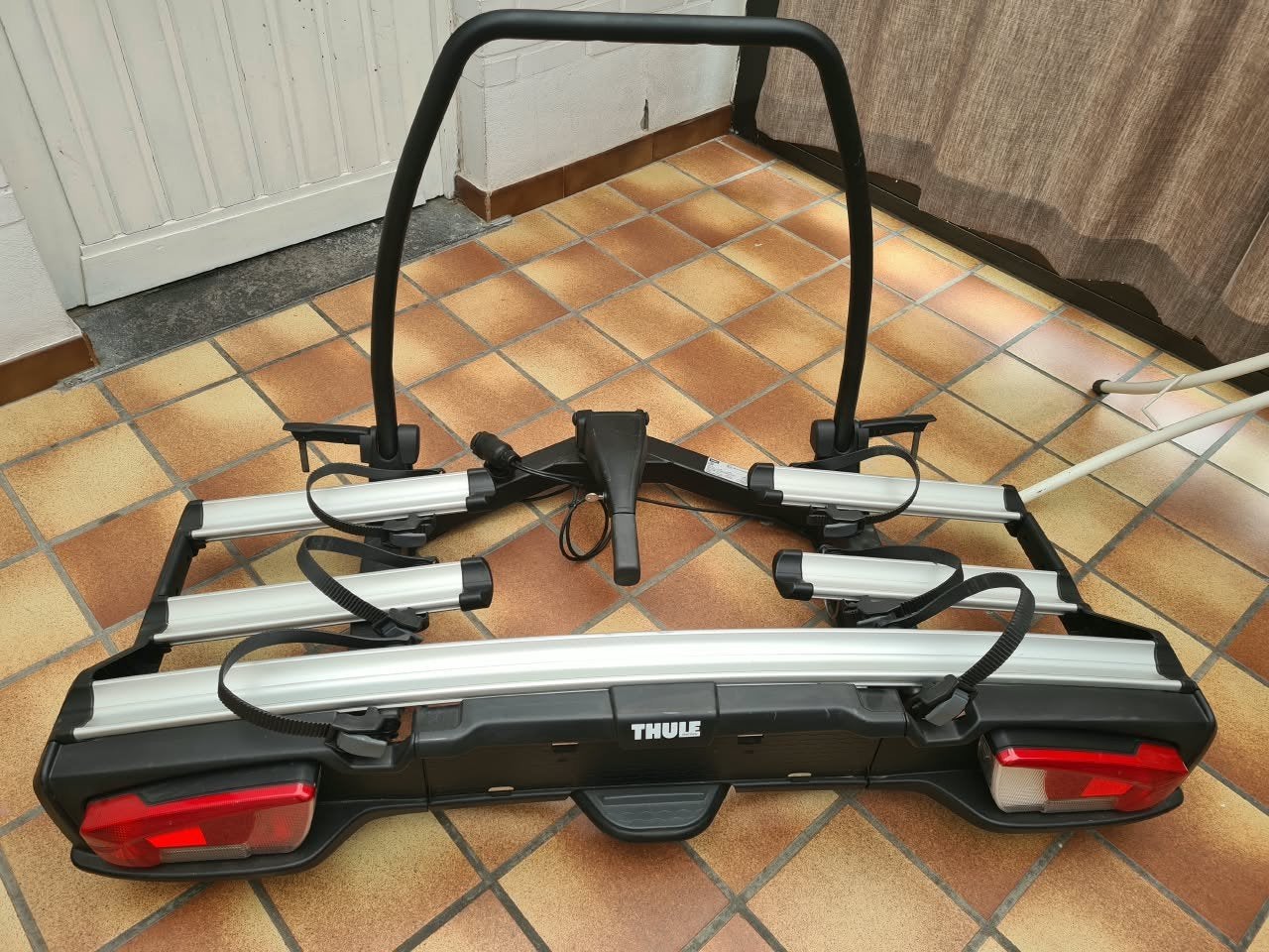 Thule xt3 939 fietsenrek, Ophalen