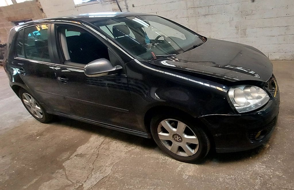 A vendre toutes pieces VW Golf 5 TDI 90-105CV, Enlèvement, Utilisé, Volkswagen